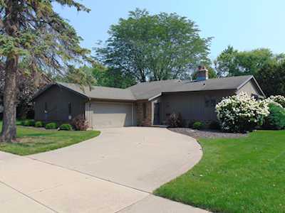 1722 Van Zeeland Ct Little Chute, Village of Little Chute, WI 54140