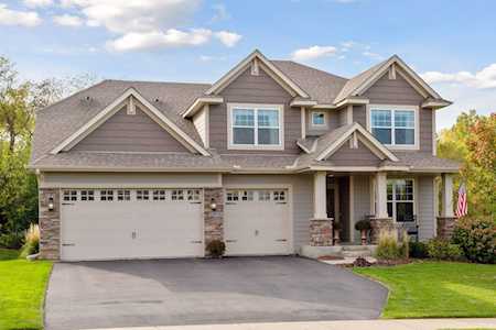 3499 Sawgrass Trail W Eagan, MN 55123
