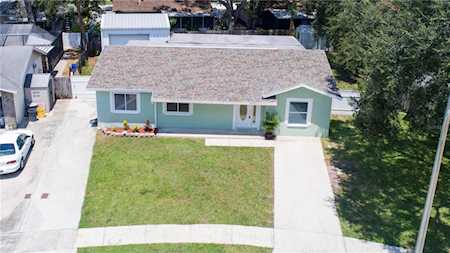 8981 109th TERRACE Seminole, FL 33777