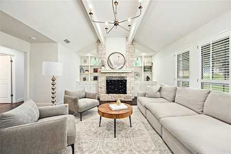 7935 Mesa Trails CIR Austin, TX 78731
