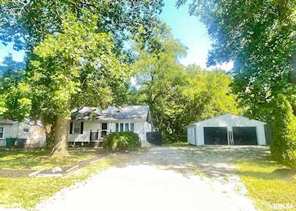 139 Canterbury Ct East Peoria, IL 61611