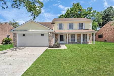 2505 Julie St Pearland, TX 77581