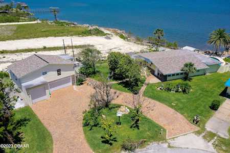 229 Sandy Circle South Daytona, FL 32119