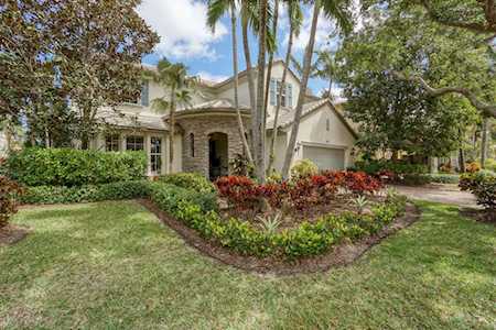 1422 Barlow Court Palm Beach Gardens, FL 33410