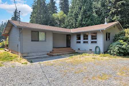 24218 143rd Ave SE Snohomish, WA 98296
