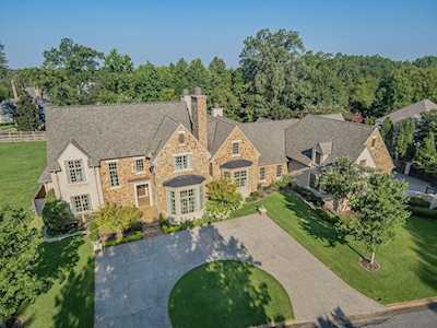 207 Meadowgrove Ln Memphis, TN 38120