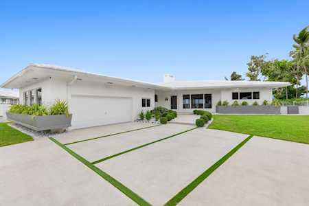 9707 NE 13th Ave Miami Shores, FL 33138