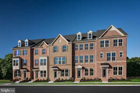 3511 Lucca Ln Ellicott City, MD 21042