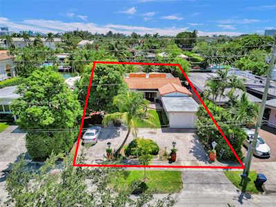 1510 Cleveland Rd Miami Beach, FL 33141