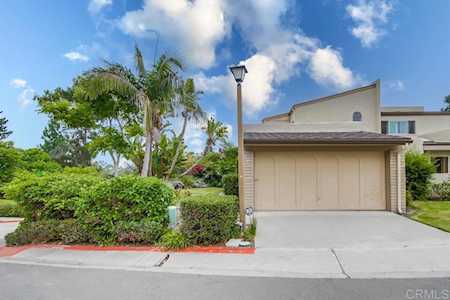 8787 Caminito Abrazo La Jolla, CA 92037