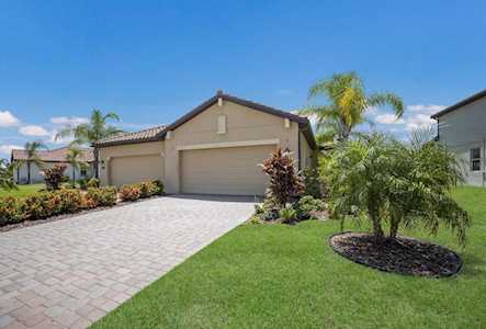 2606 Starwood Ct Lakewood Ranch, FL 34211