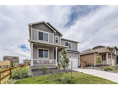 1101 Sunrise Dr Lochbuie, CO 80603