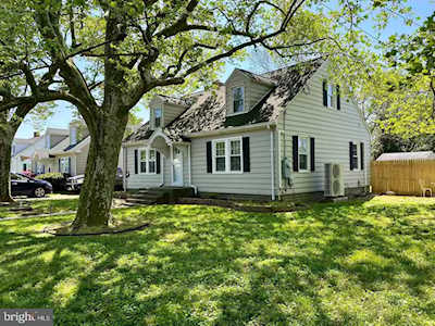 8402 Nylon Ave Seaford, DE 19973