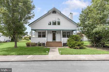 31 Thornberry Dr Ocean View, DE 19970