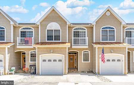 38409 Grand Ave #4D Ocean View, DE 19970