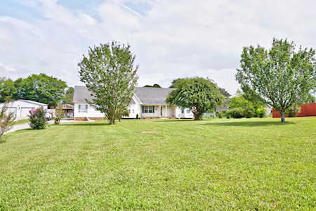 108 Tyler Dr Bell Buckle, TN 37020