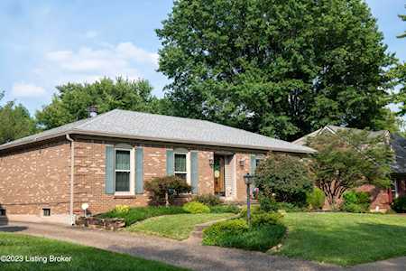1113 Carlimar Ln Louisville, KY 40222