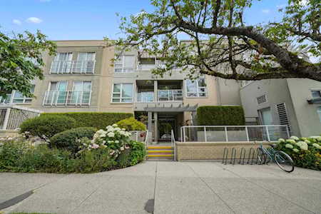 1823 W 7th Avenue #310 Vancouver, BC V6J 5K5