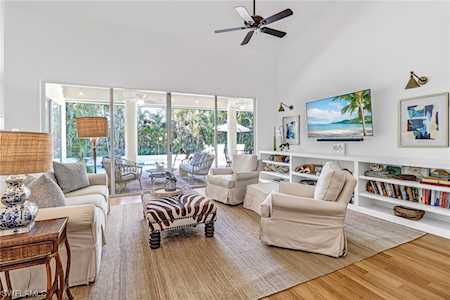 12824 Yacht Club Circle Fort Myers, FL 33919