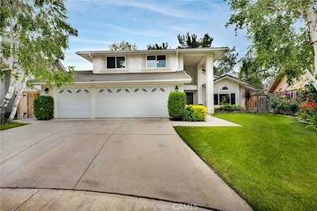 4990 Cardinal Way Oak Park, CA 91377