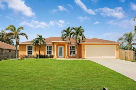 497 SW Lacroix Avenue Port St Lucie, FL 34953