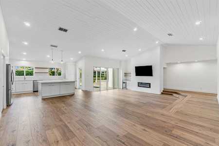 2724 NW 26th Street Boca Raton, FL 33434