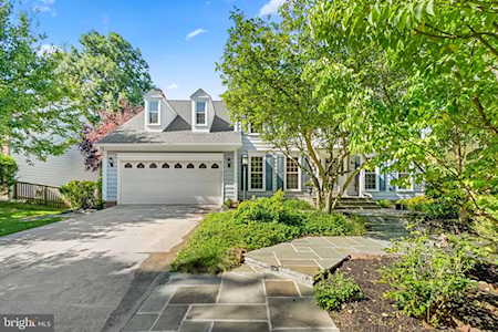 10313 Paddington Ct Ellicott City, MD 21042