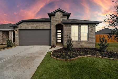 18714 Sweetwater Springs Cypress, TX 77433