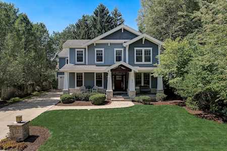 649 Thornwood Dr Naperville, IL 60540