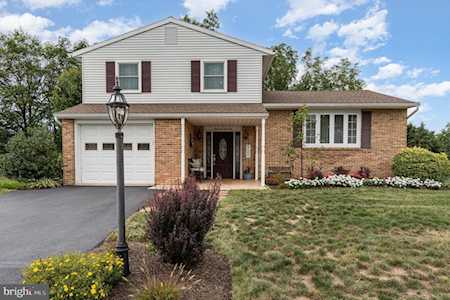 6242 Harding Ave Harrisburg, PA 17112