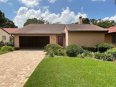 685 Augusta Rd Winter Haven, FL 33884