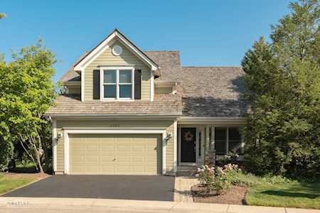 2350 Brookside Ln Aurora, IL 60502