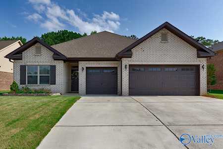 170 Kingswood Drive Huntsville, AL 35806