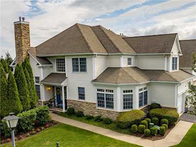 530 Inverness Circle Easton, PA 18042