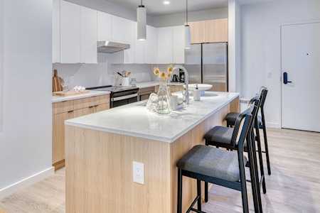 635 7th Ave S #405 Nashville, TN 37203