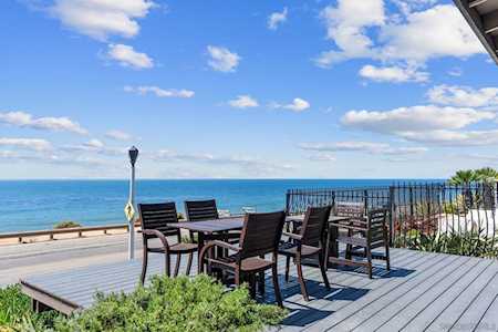 743 Sunset Cliffs Blvd San Diego, CA 92107