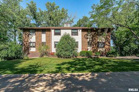 20 Cherry Hill Ct Hampton, IL 61256