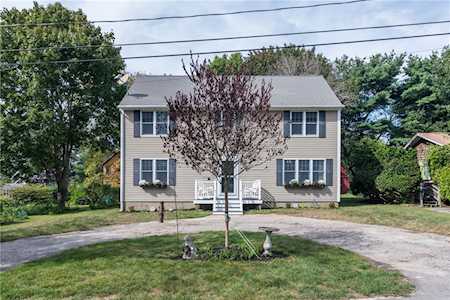 44 Garboard St Jamestown, RI 02835