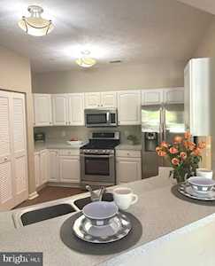 2498 Amber Orchard Ct E #203 Odenton, MD 21113