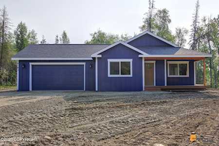 8085 S Knik Knack Mud Shack Rd Wasilla, AK 99623