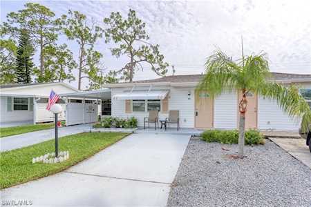 10 Desert Candle Circle Lehigh Acres, FL 33936