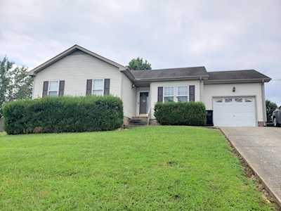 3384 Brownsville Rd Clarksville, TN 37043