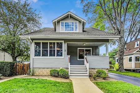 416 N Douglas Ave Arlington Heights, IL 60004