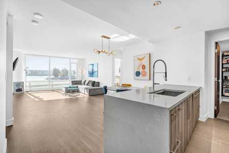 210 Salter Street #307 New Westminster, BC V3M 0J9