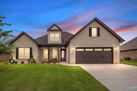 119 Cove Brook Drive Meridianville, AL 35759