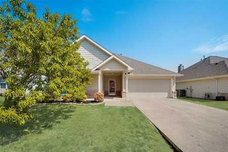 9824 Tanglebrush Drive McKinney, TX 75072