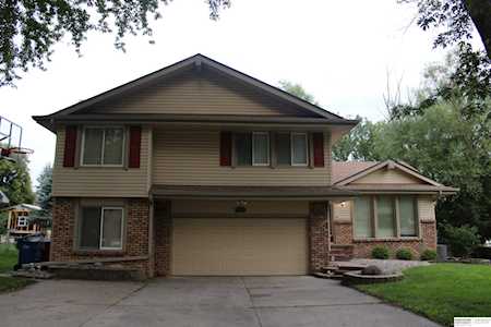 1113 Michelle Parkway Papillion, NE 68046