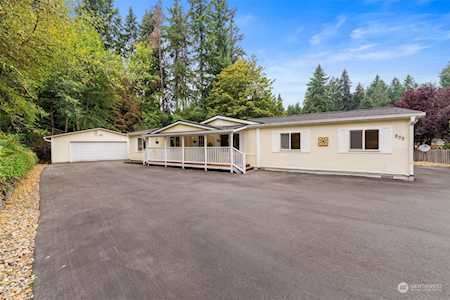 833 NE Sleepy Way Bremerton, WA 98311