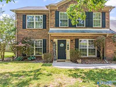 2401 Quail Ridge Lane Huntsville, AL 35803