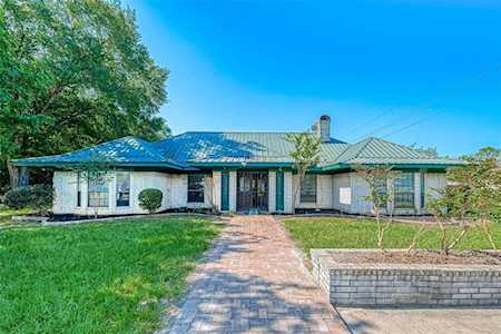 17635 Kings Ct Cypress, TX 77429